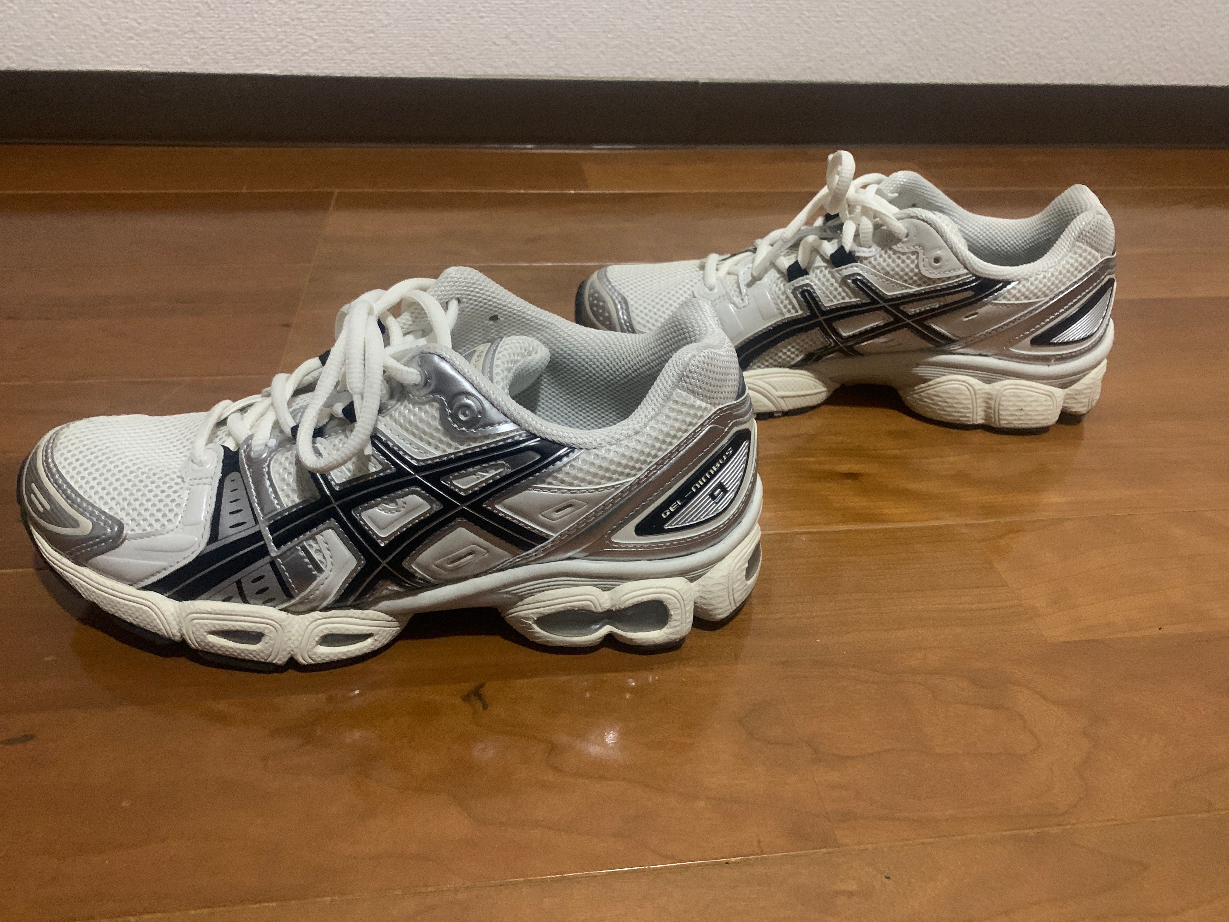 Asics Gel-Nimbus 9 "Cream/Black"