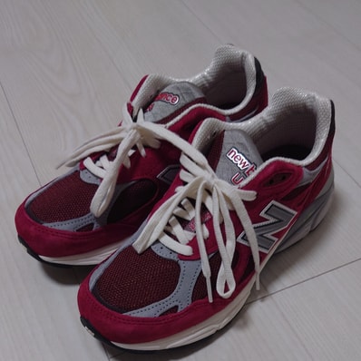New Balance 990V3 "Red"