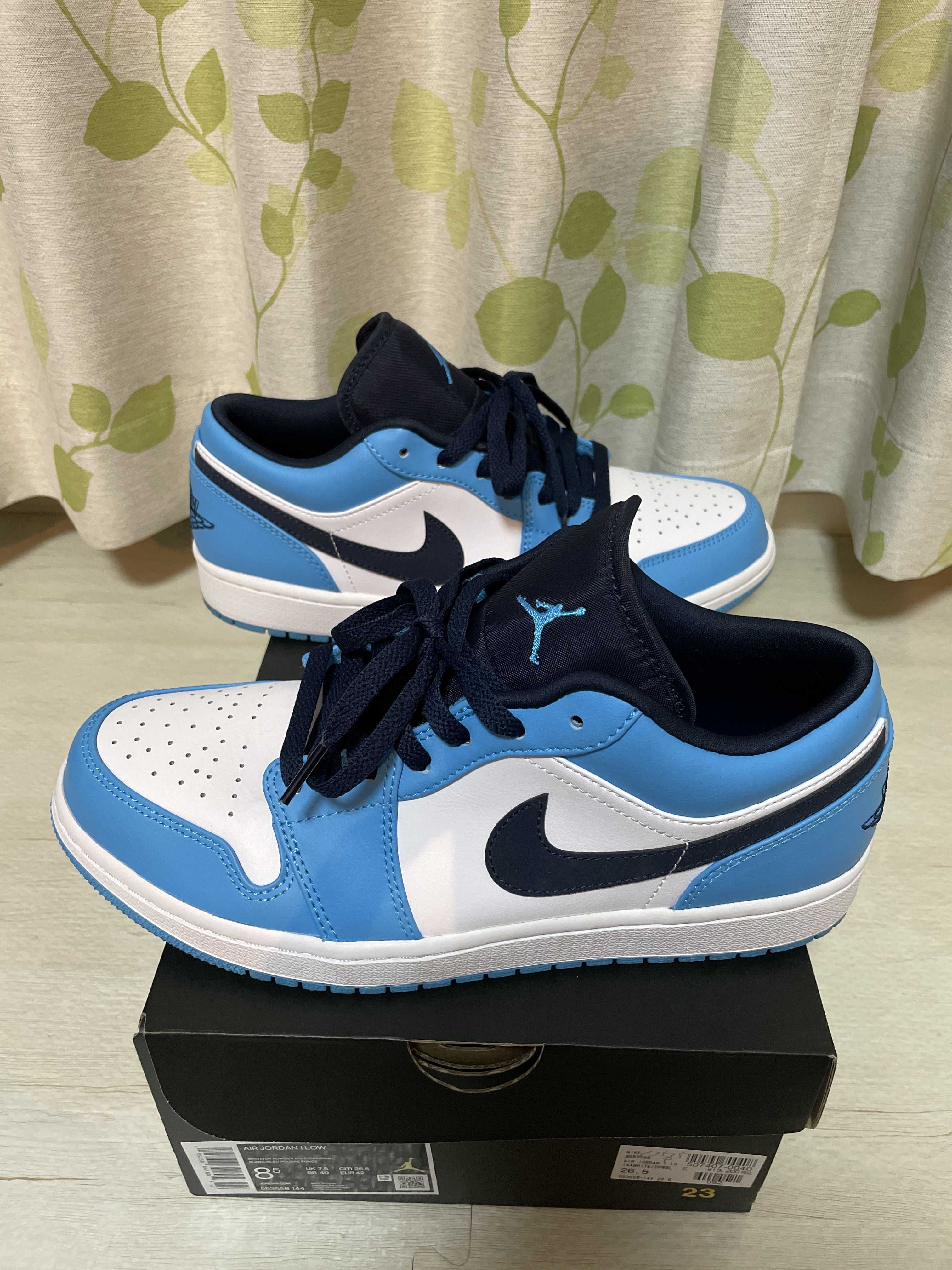 Nike Air Jordan 1 Low "University Blue"