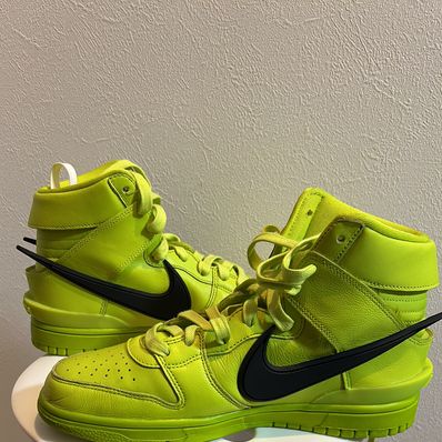 AMBUSH × NIKE DUNK HIGH "FLASH LIME"