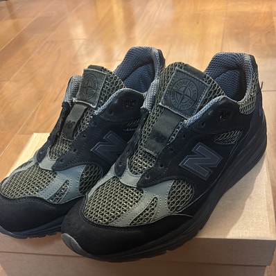 Stone Island × New Balance 991V2 "Black"