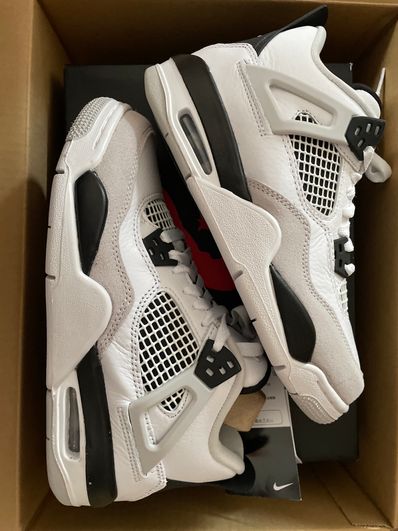 Nike GS Air Jordan 4 "Military Black"