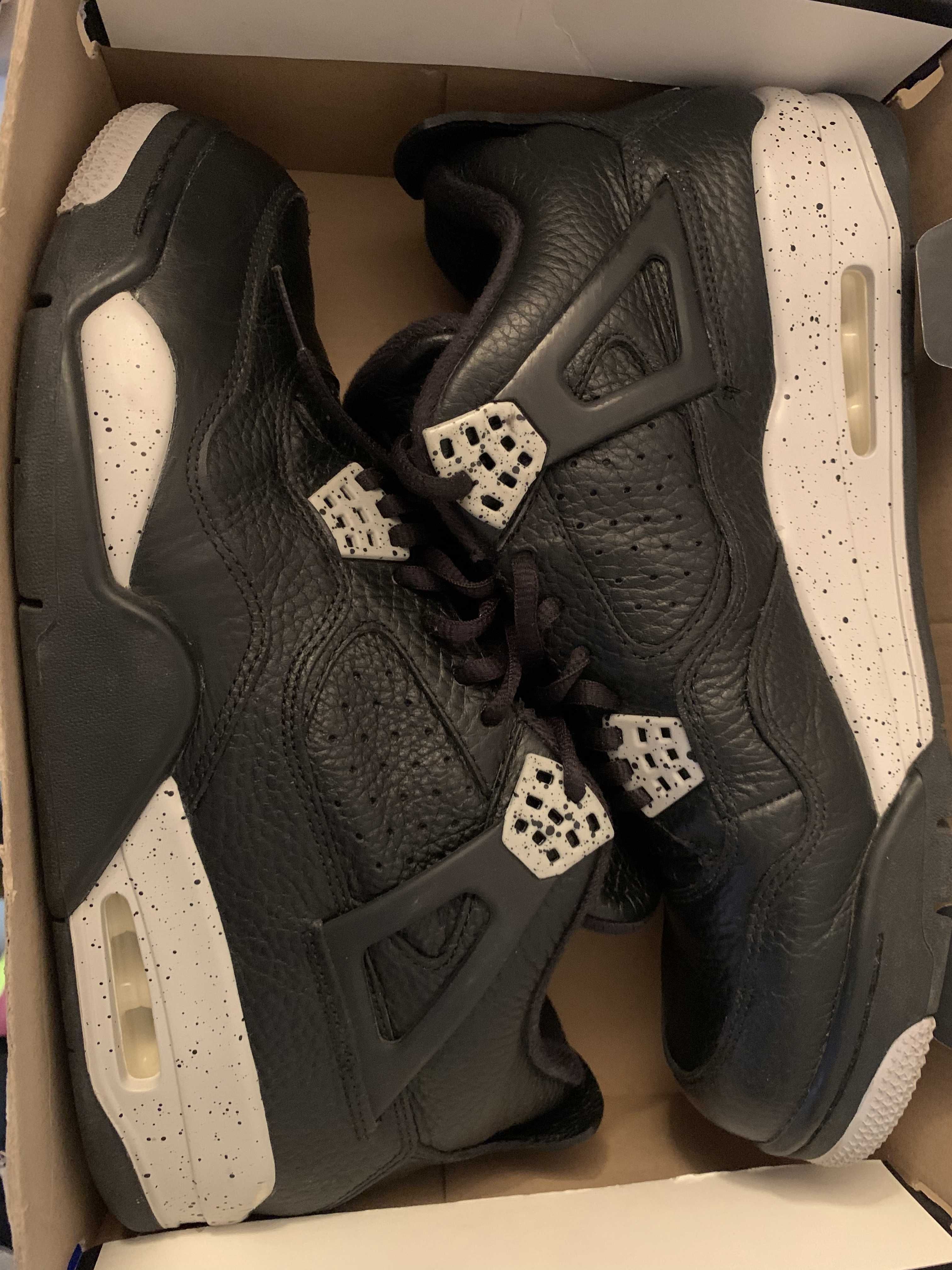 Nike Air Jordan 4 Retro "Oreo" (2015)