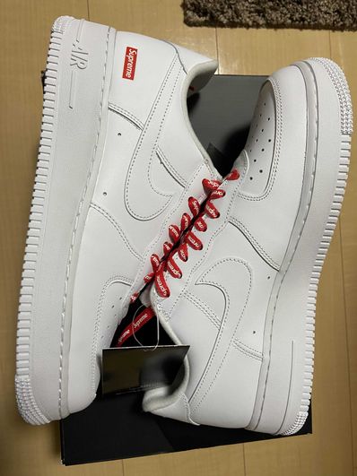 Supreme × Nike Air Force 1 Low "White"