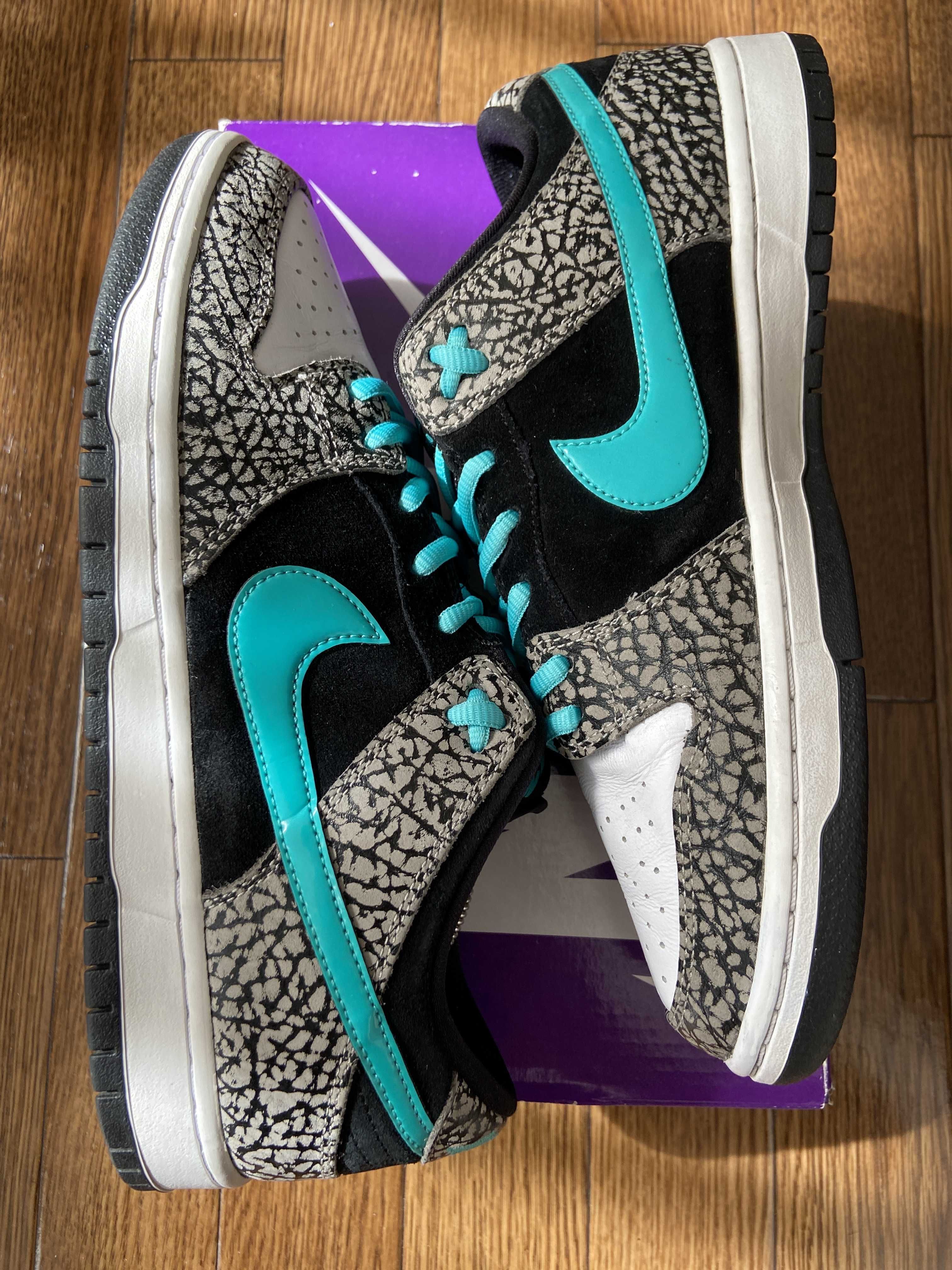 Nike SB Dunk Low "Elephant/Safari"
