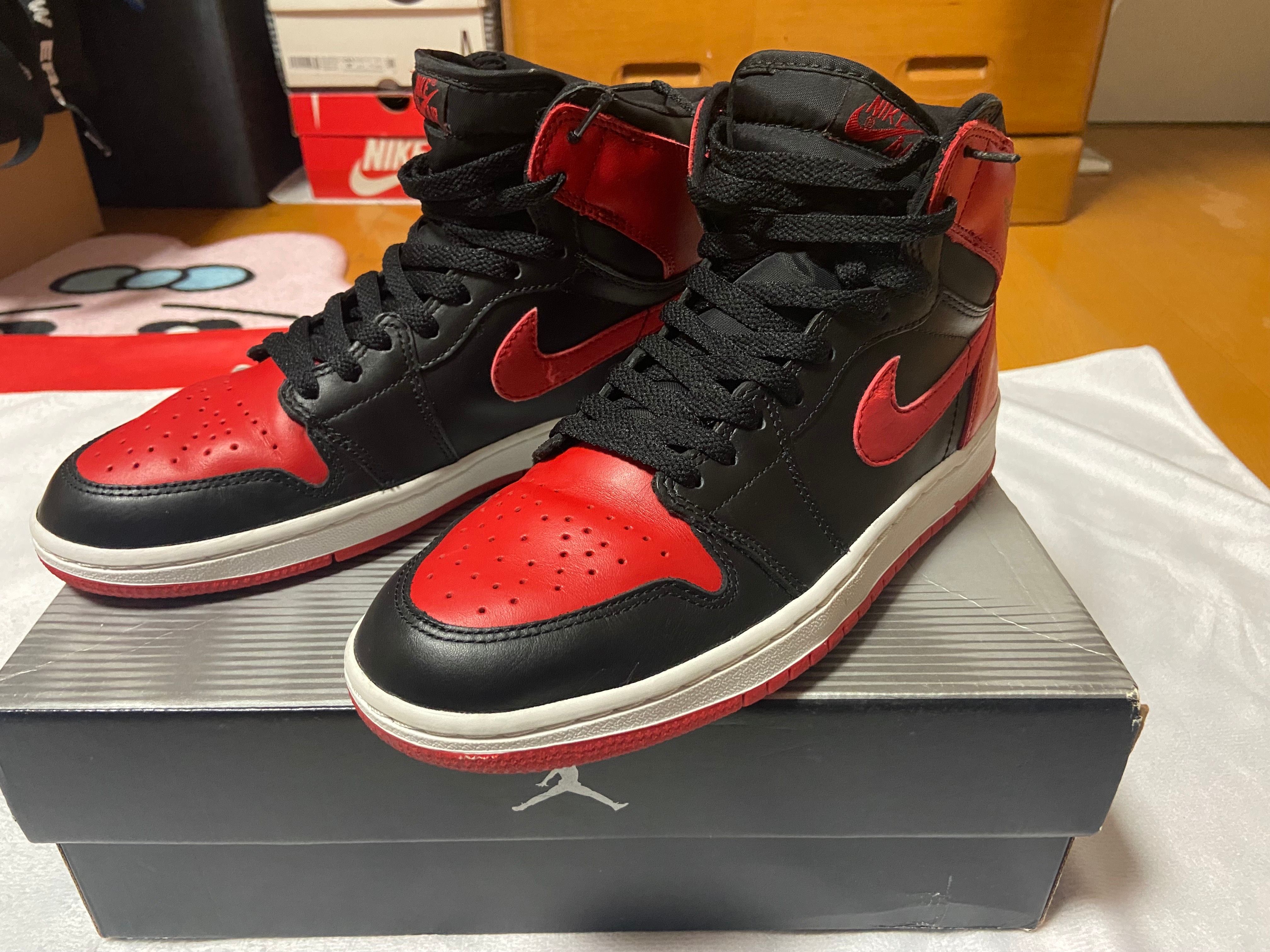Nike Air Jordan 1 Retro High "Black Varsity Red/Bred"(2001)