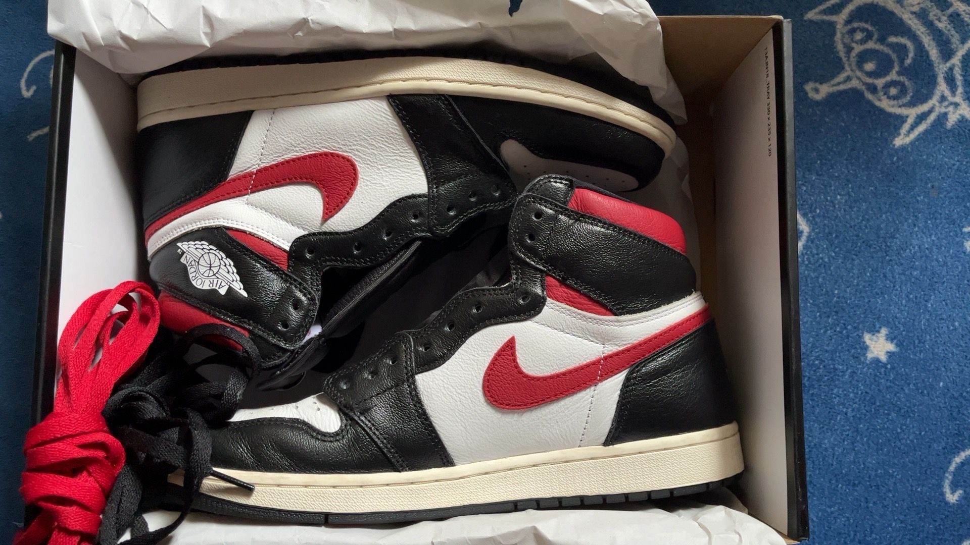 Nike Air Jordan 1 Retro High "Black/White/Sail/Gym Red"