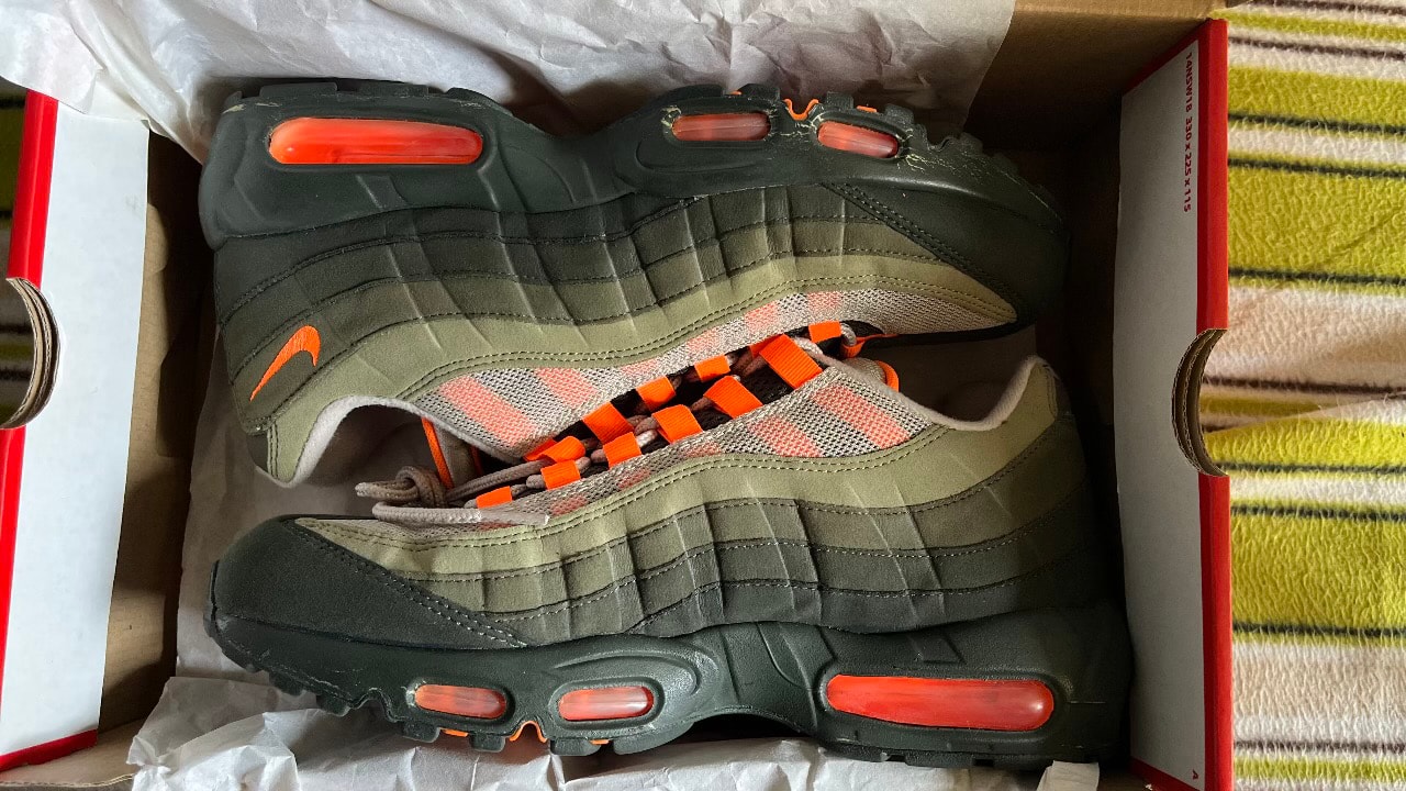 Nike Air Max 95 "String/Total Orange"
