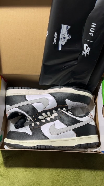 HUF × Nike SB Dunk Low "San Francisco"