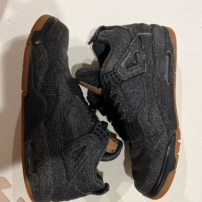 Nike × Levi's Air Jordan 4 "Black Denim" (Tag: LEVIS®)