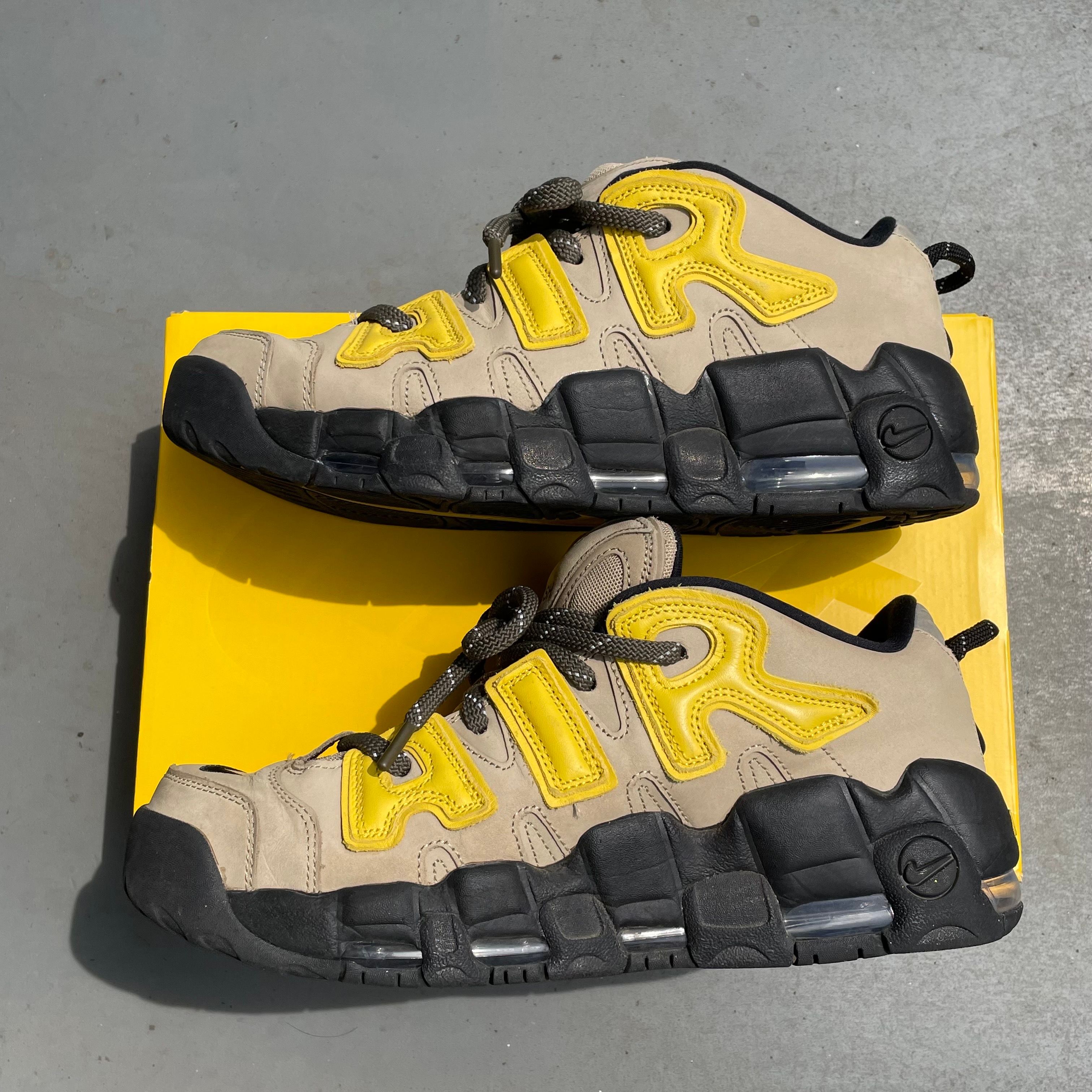 AMBUSH × Nike Air More Uptempo Low "Vivid Sulfur and Limestone"
