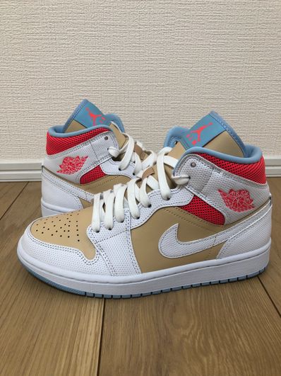 Nike Women's Air Jordan 1 Mid SE "Sesame"