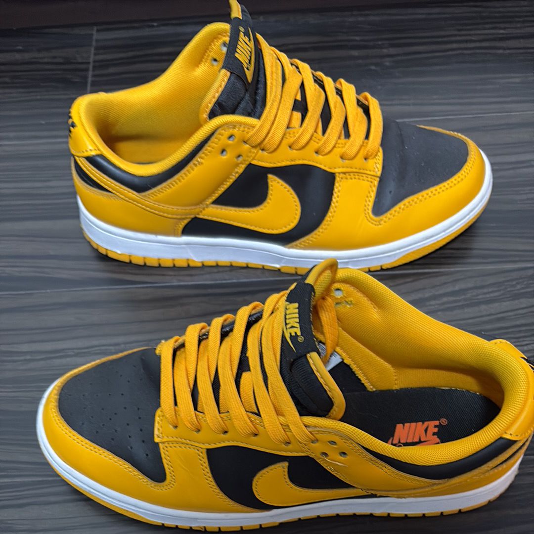 Nike Dunk Low "Championship Goldenrod"