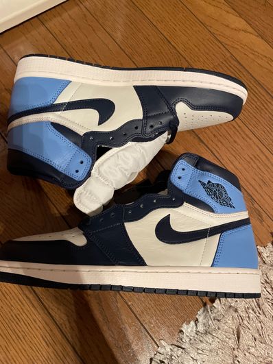 Nike Air Jordan 1 Retro High OG "Obsidian/University Blue"