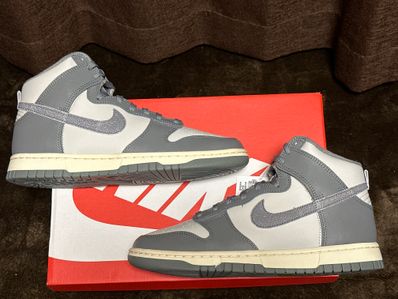Nike Dunk High Retro SE Vintage "Light Bone and Tumbled Grey"