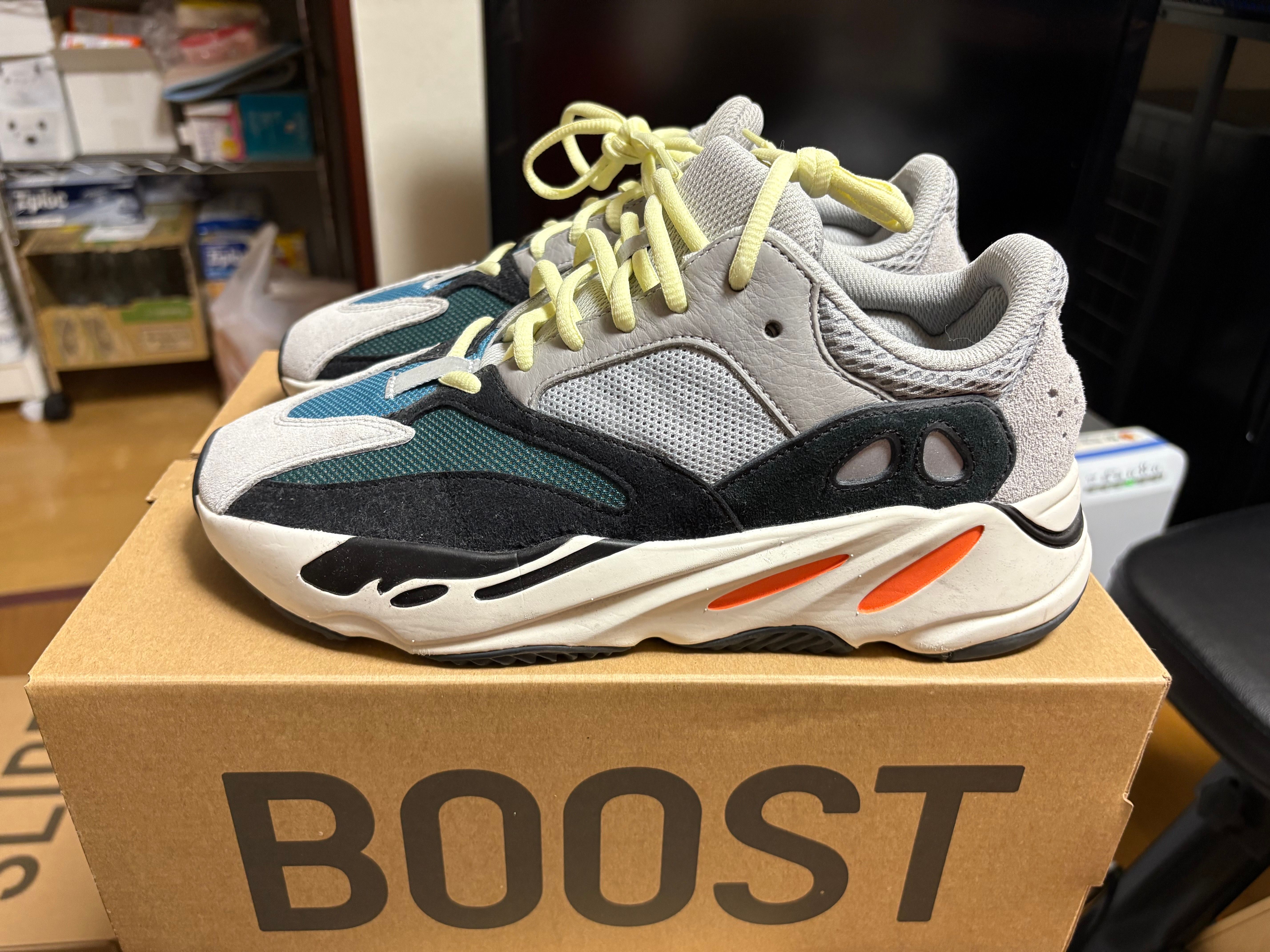 adidas YEEZY Boost 700 "Wave Runner"