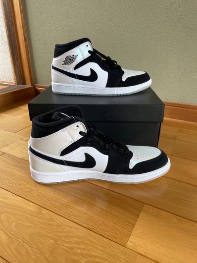 Nike Air Jordan 1 Mid "Omega/Black/White"