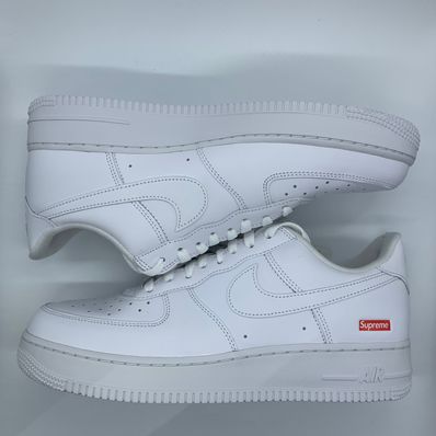 Supreme × Nike Air Force 1 Low "White"