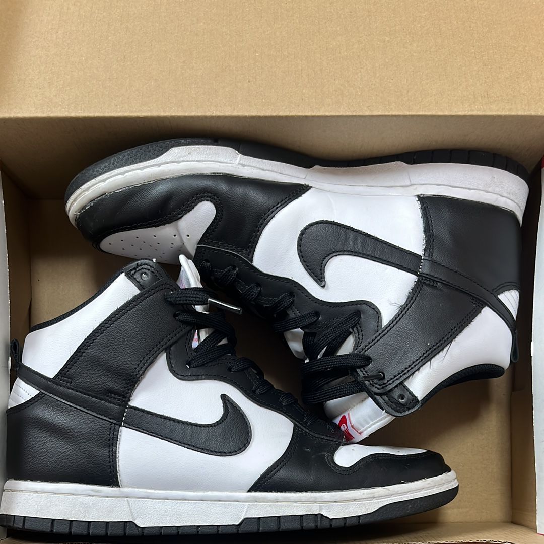 Nike Dunk High "Black and White"