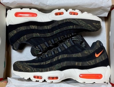 Carhartt WIP × Nike Air Max 95 "Black/Sail/Total Orange"