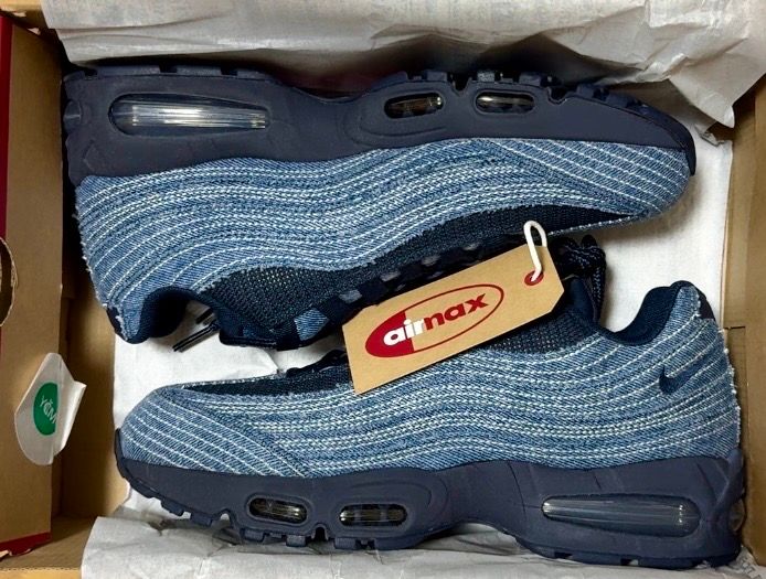Levi's × Nike Air Max 95 OG "Denim Blue"