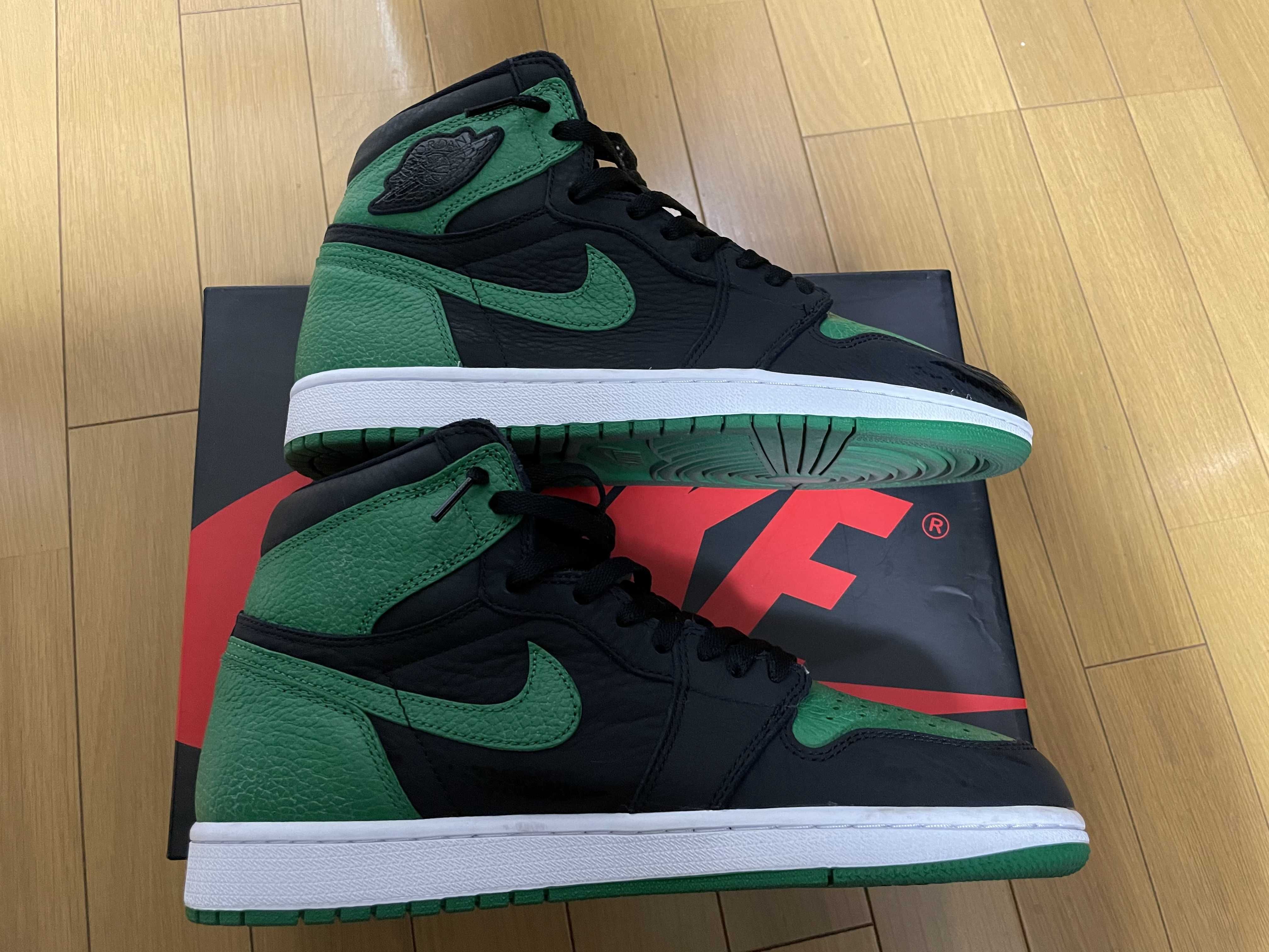 Nike Air Jordan 1 Retro High OG "Black/Pine Green" (2020)      