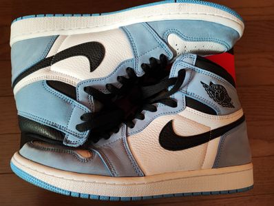 Nike Air Jordan 1 High OG "University Blue"