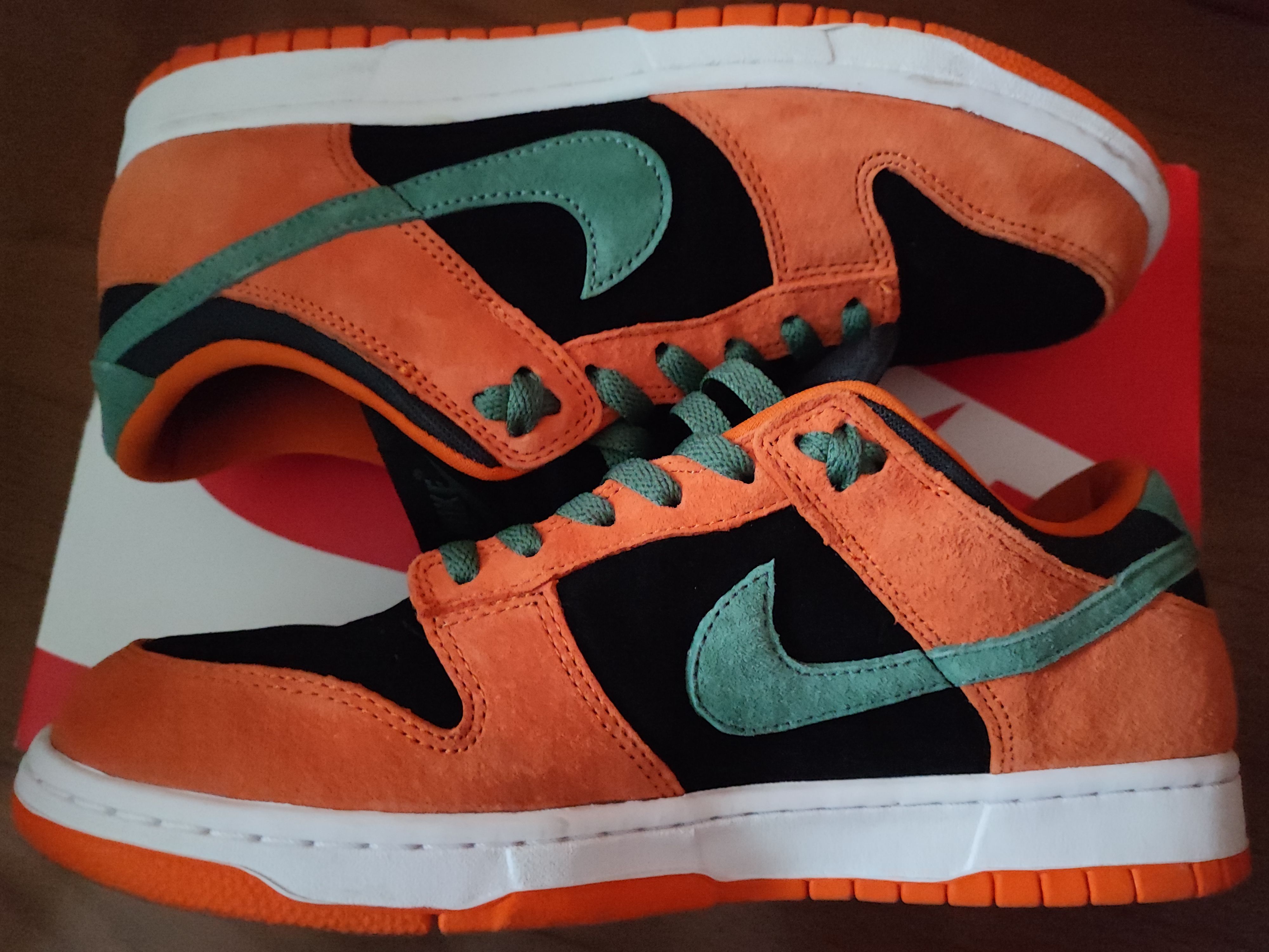 Nike Dunk Low SP "Ceramic/Ugly Duckling Pack"