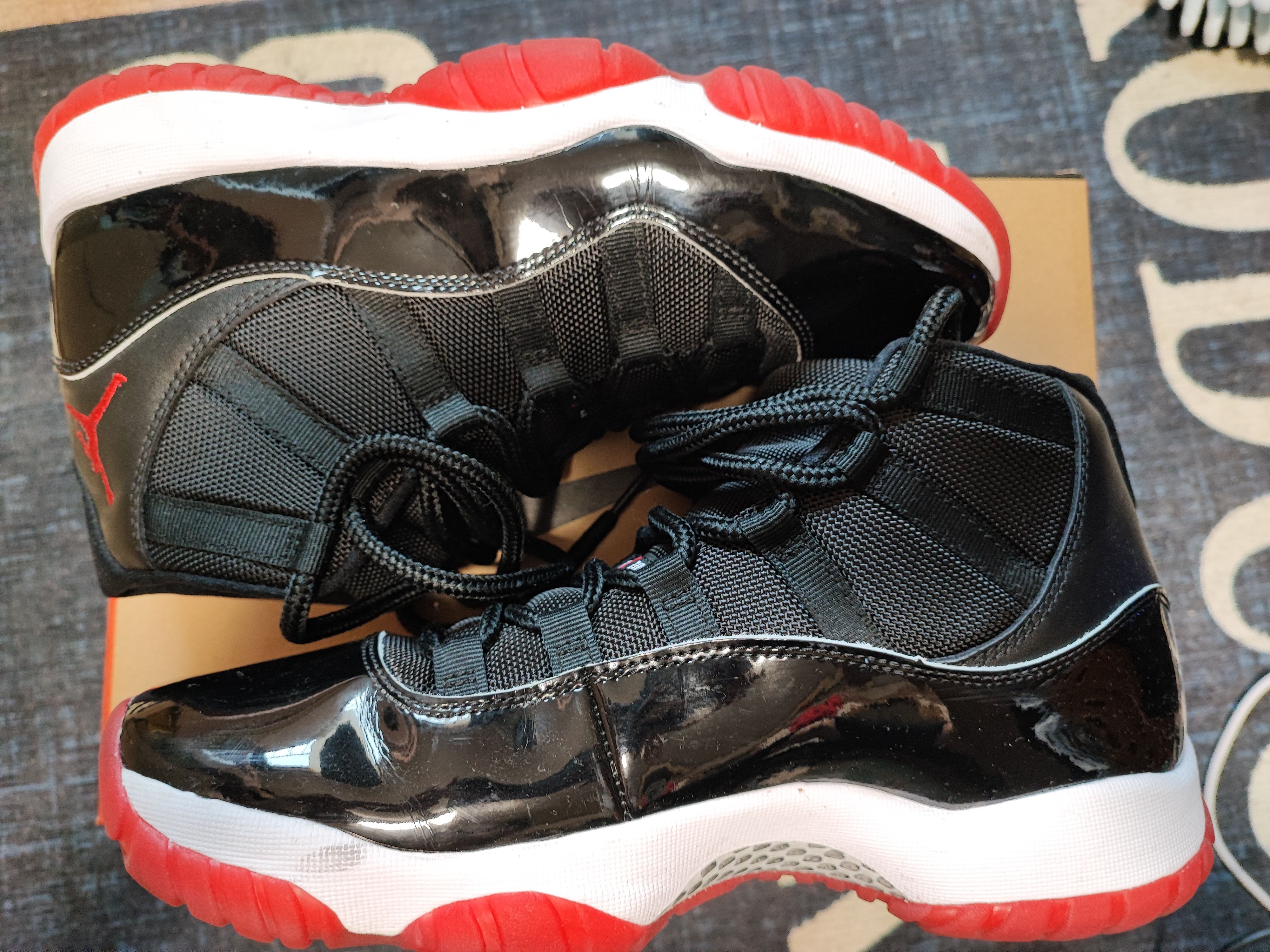 Nike Air Jordan 11 Retro "Bred"
