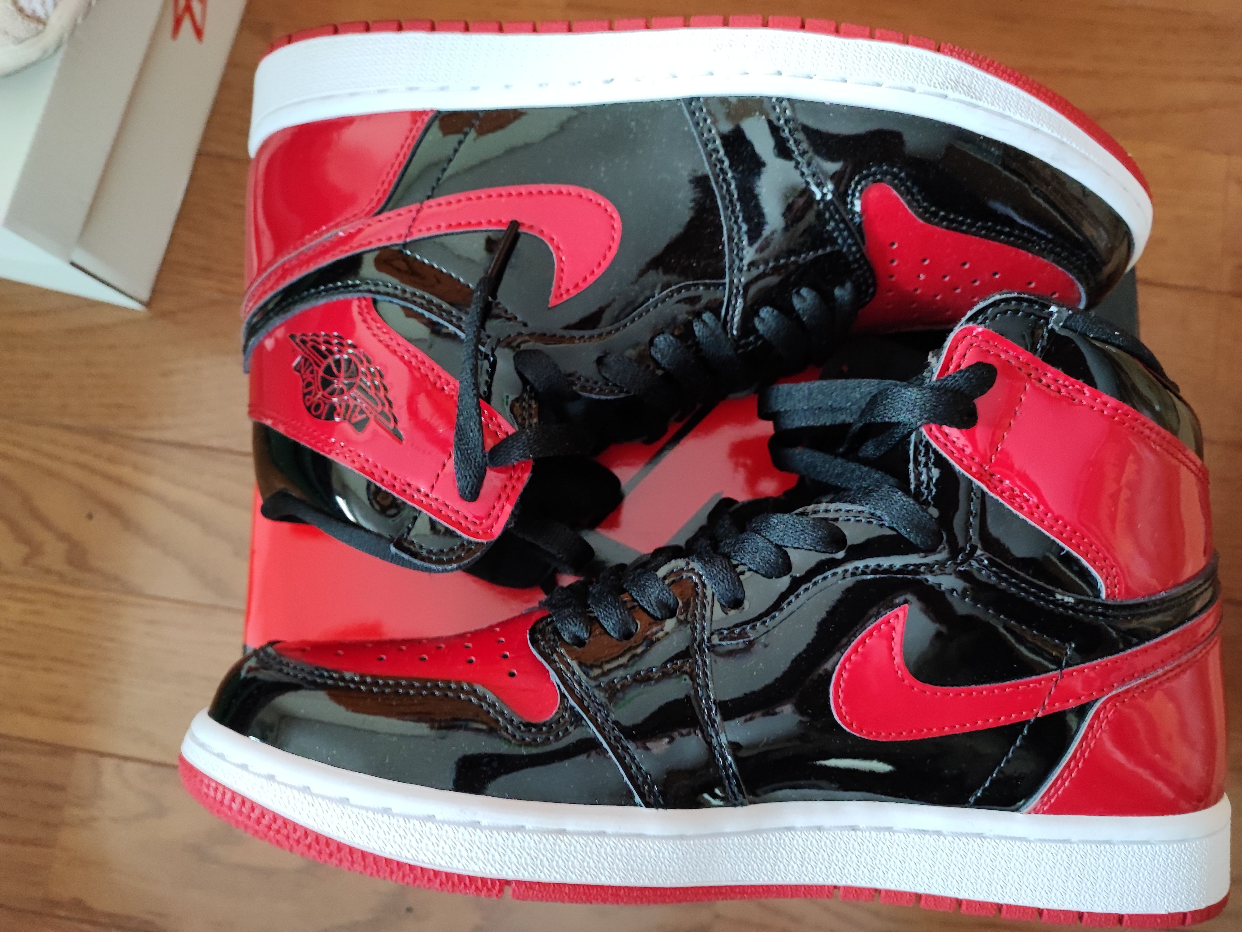 Nike Air Jordan 1 High OG "Patent Bred"