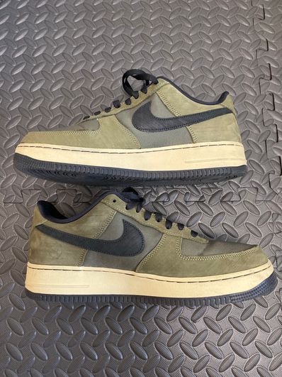 UNDEFEATED × Nike Air Force 1 Low "Olive"