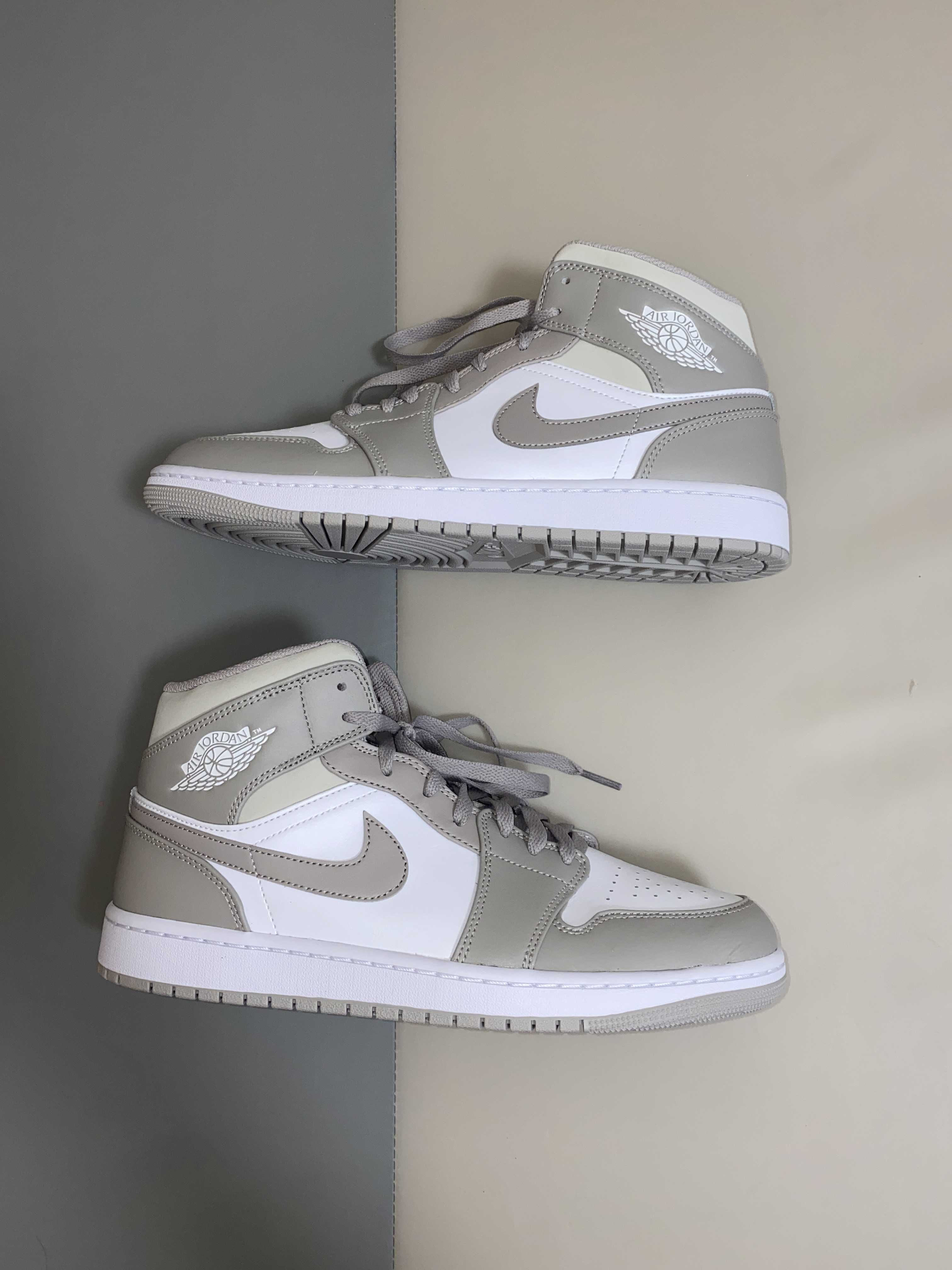 Nike Air Jordan 1 Mid "Linen"