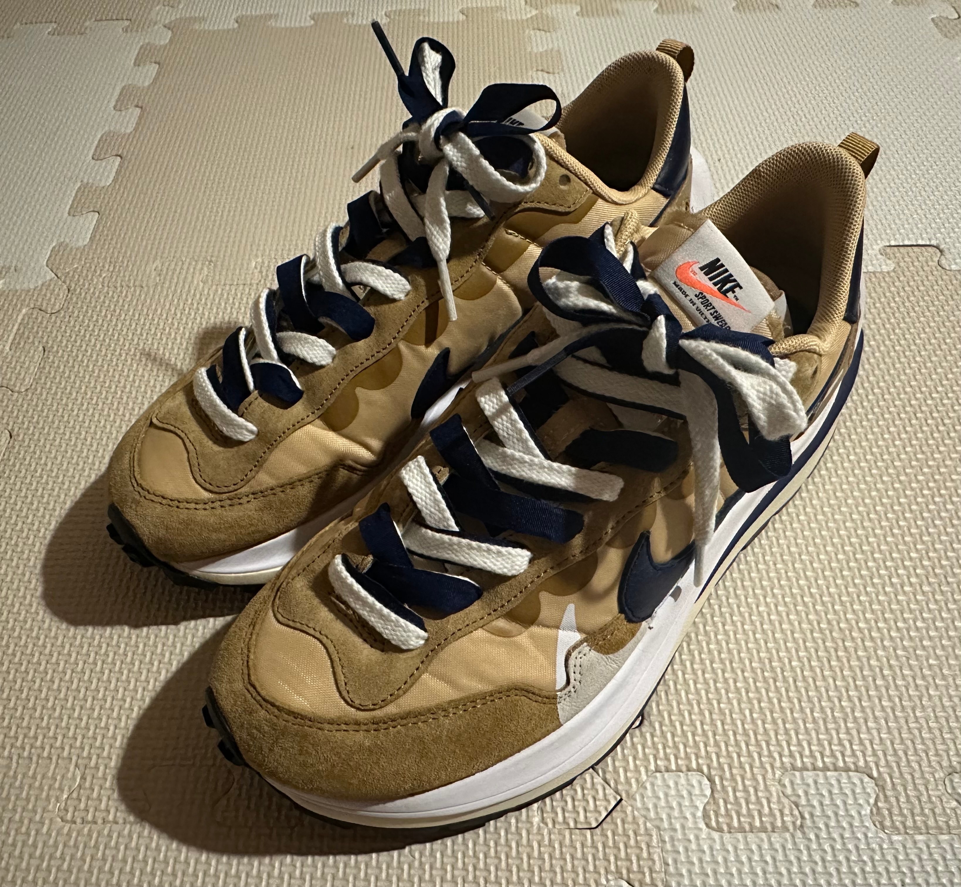sacai × Nike Vapor Waffle "Sesame and Blue Void"