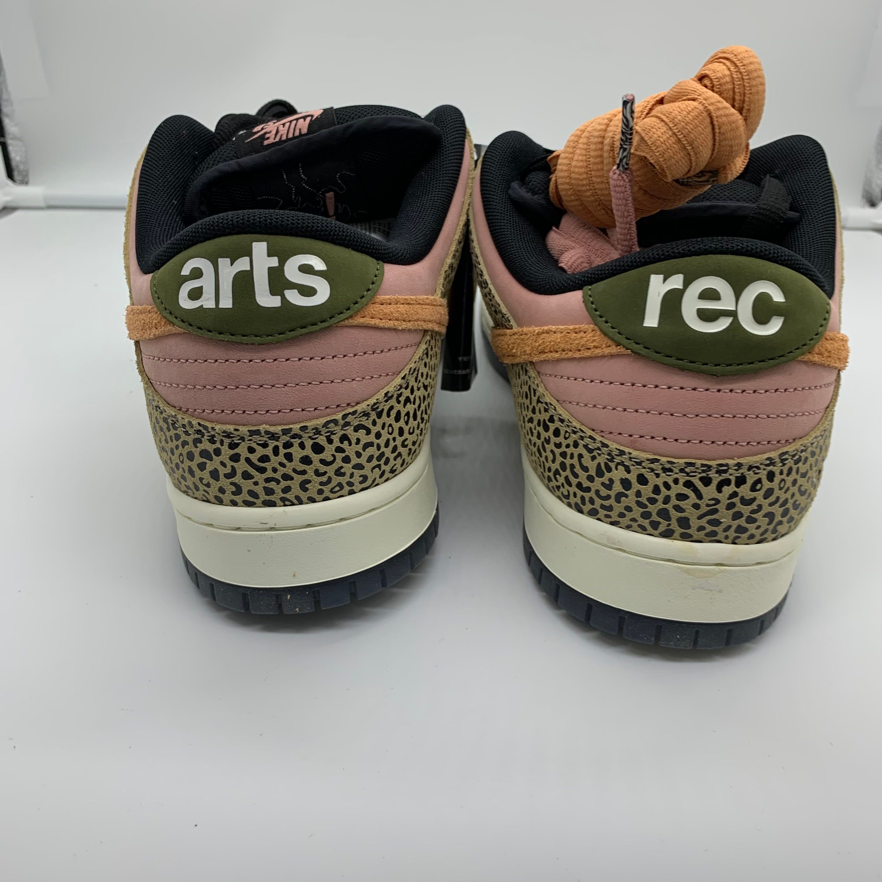 Arts Rec × Nike SB Dunk Low Pro "Rust Pink and Rough Green"