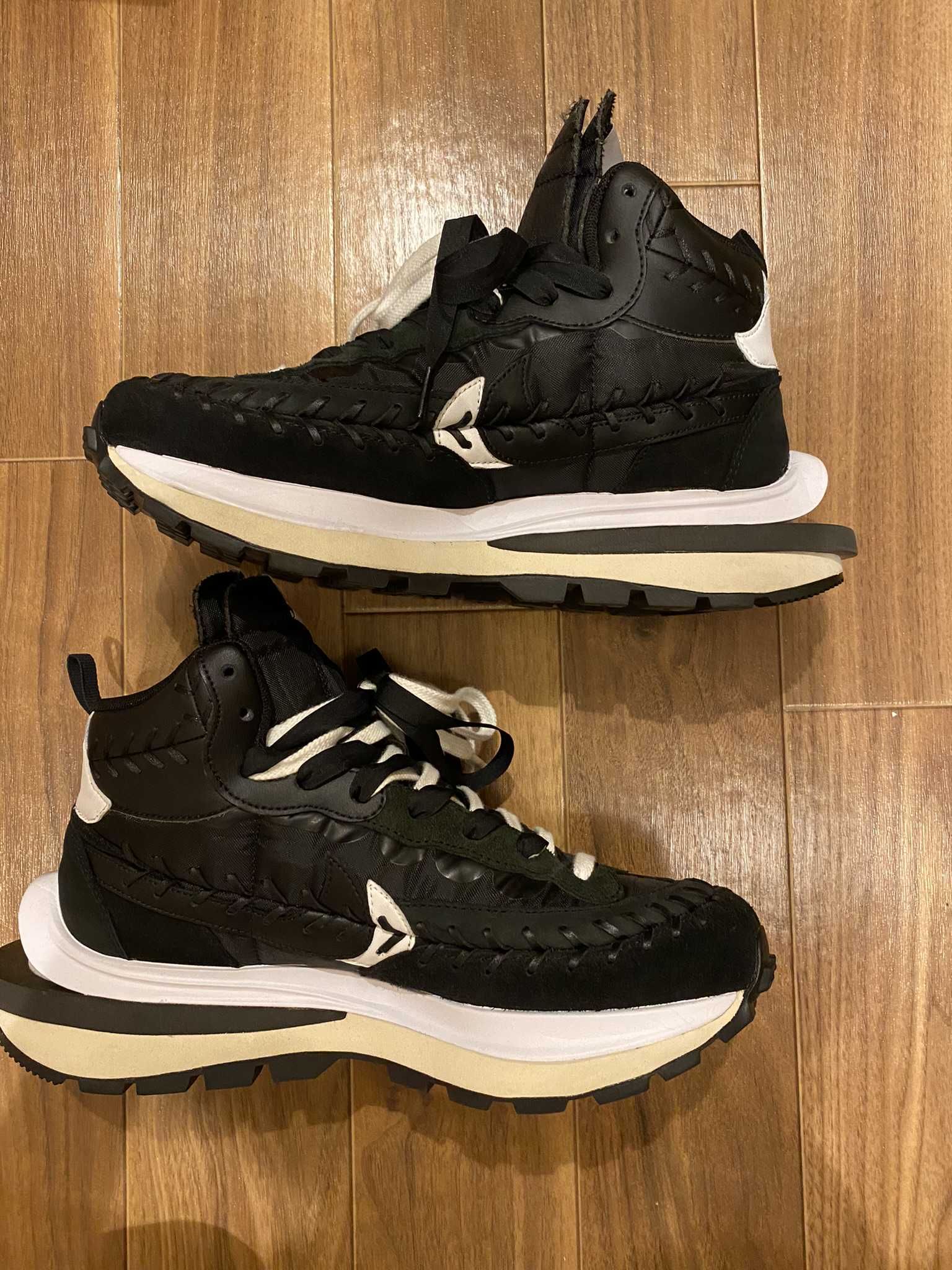 Jean-Paul Gaultier × sacai × Nike Vapor Waffle "Black/Black-White"