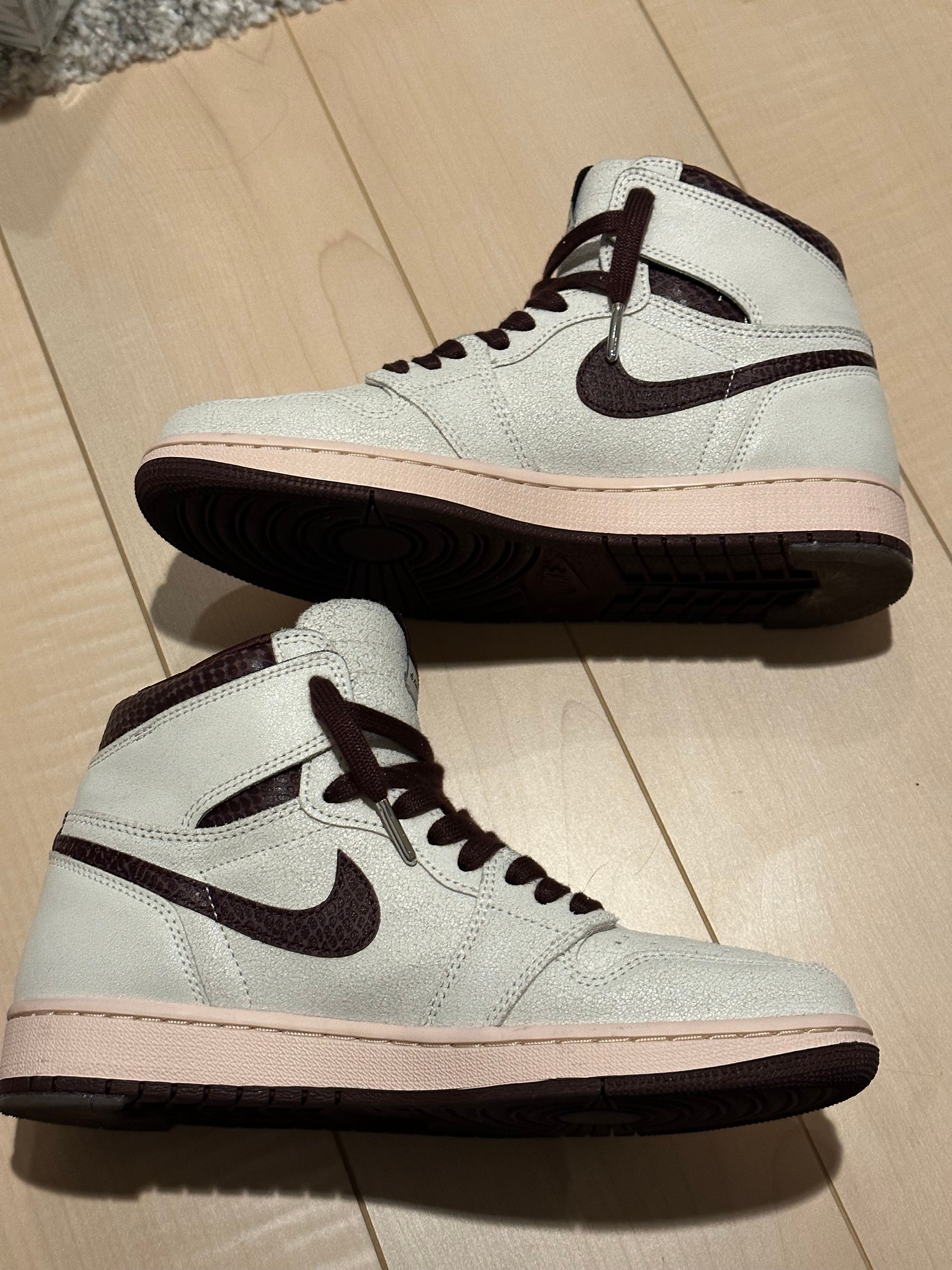 A Ma Maniere × Nike Air Jordan 1 Retro High OG "Sail and Burgundy"