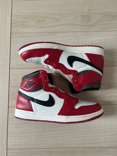 Nike Air Jordan 1 High OG "Lost & Found/Chicago"