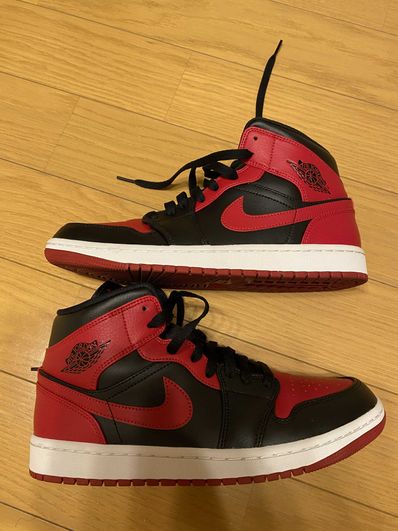 Nike Air Jordan 1 Mid "Bred"