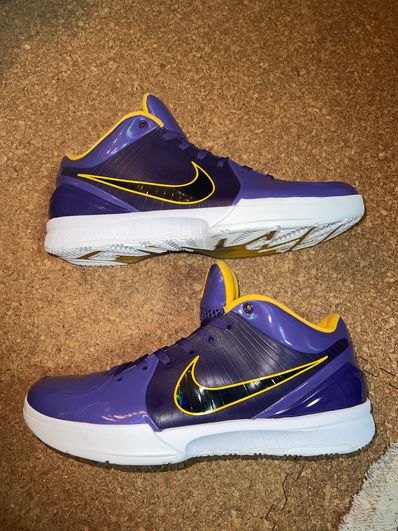 送料無料・選べる4個セット UNDEFEATED×NIKE コービー4 プロトロ