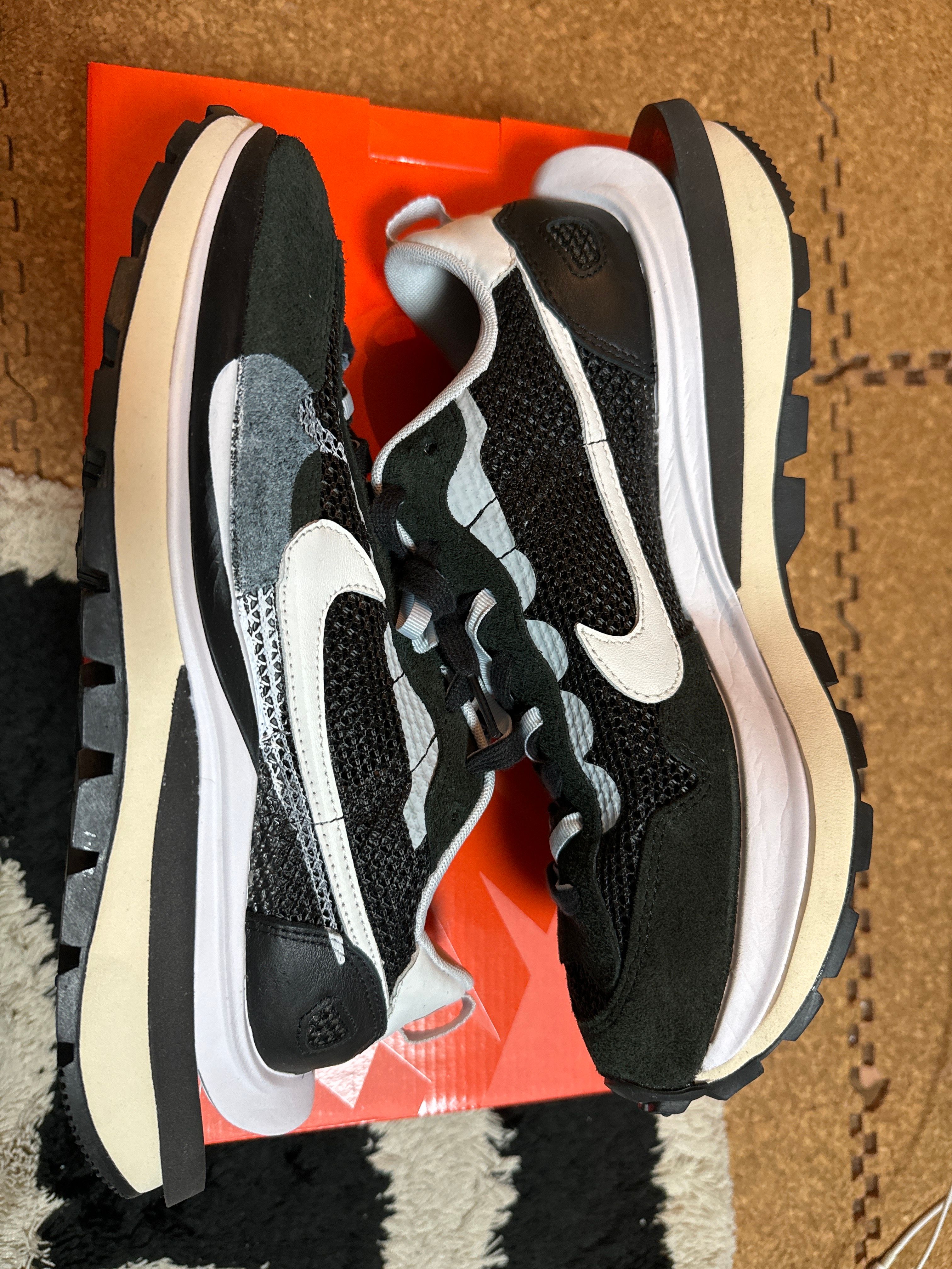 sacai × Nike Vapor Waffle "Black and White"