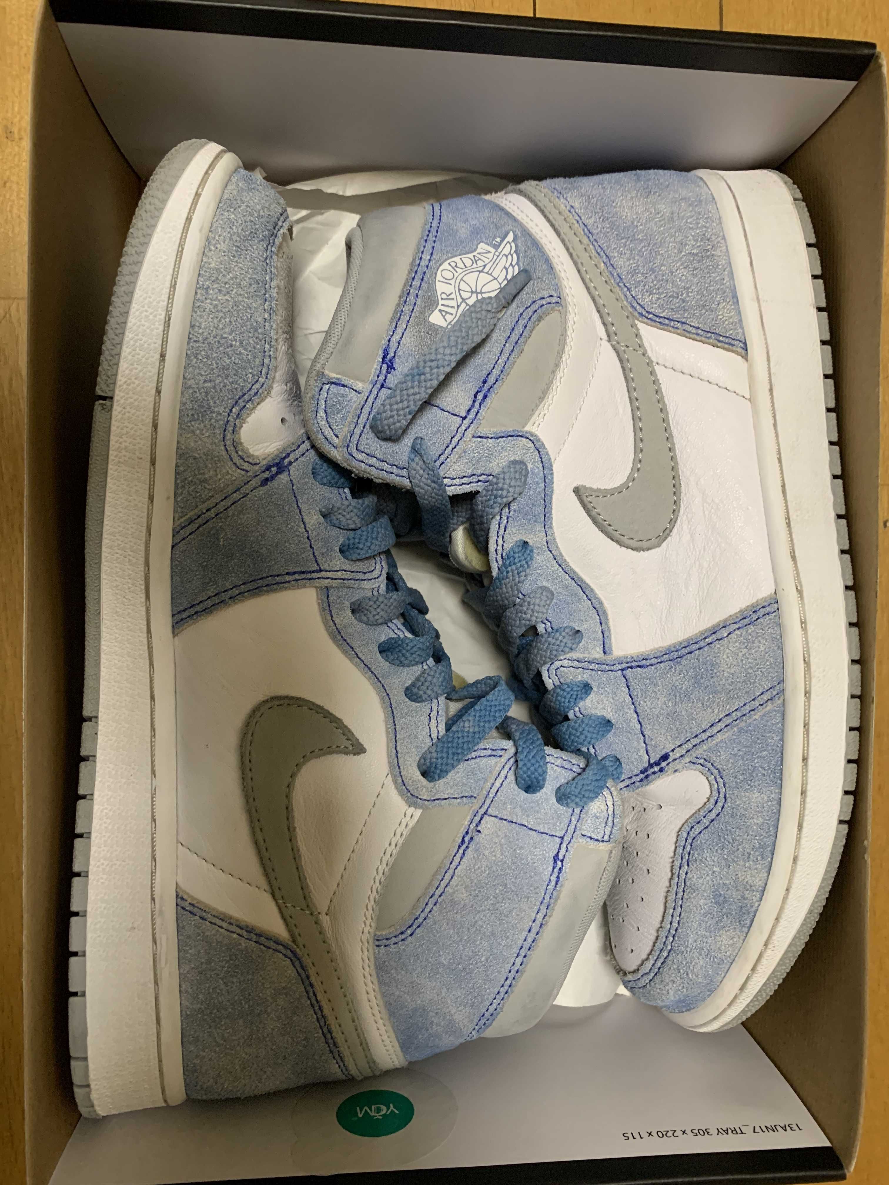 Nike Air Jordan 1 High OG "Hyper Royal"