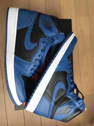 Nike Air Jordan 1 Retro High OG "Dark Marina Blue"