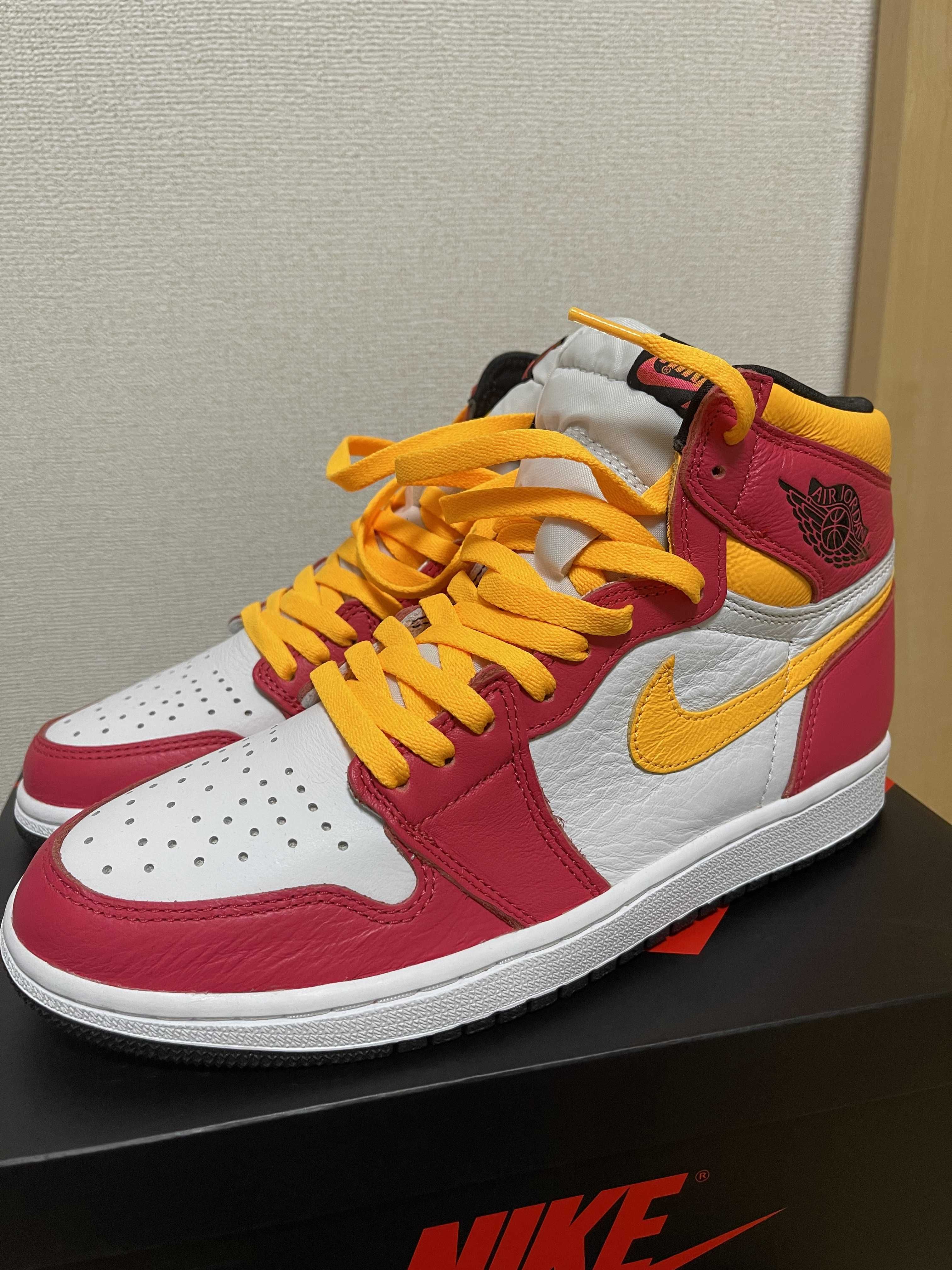 Nike Air Jordan 1 High OG "Light Fusion Red"