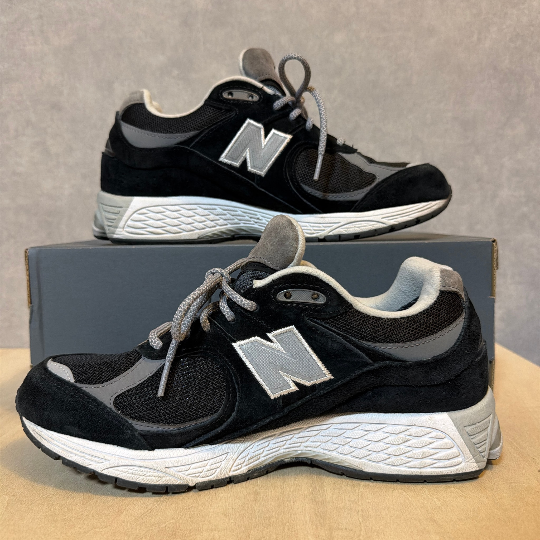New Balance 2002R GORE-TEX "Black/Gray"