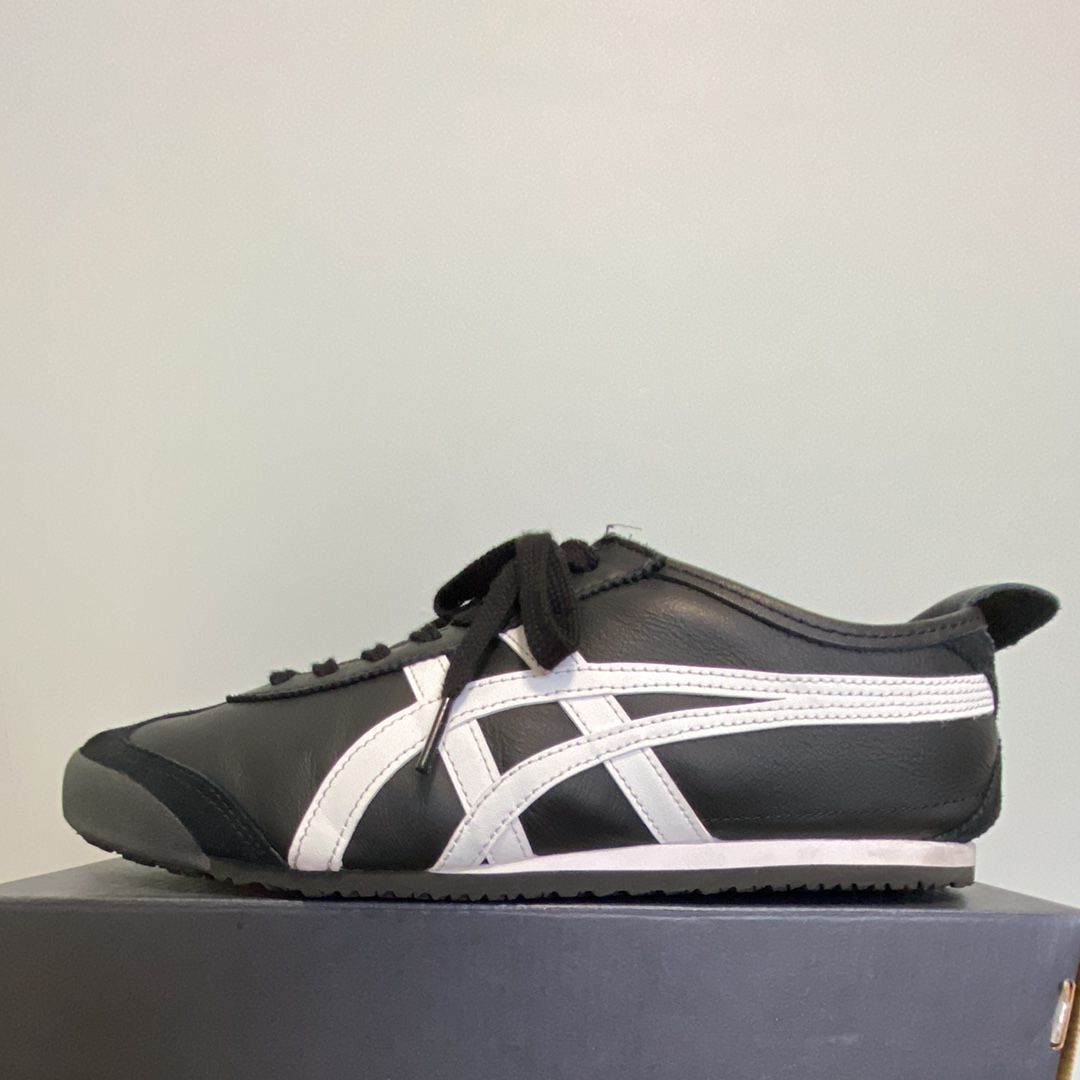 Onitsuka Tiger Mexico 66 "Black/White"
