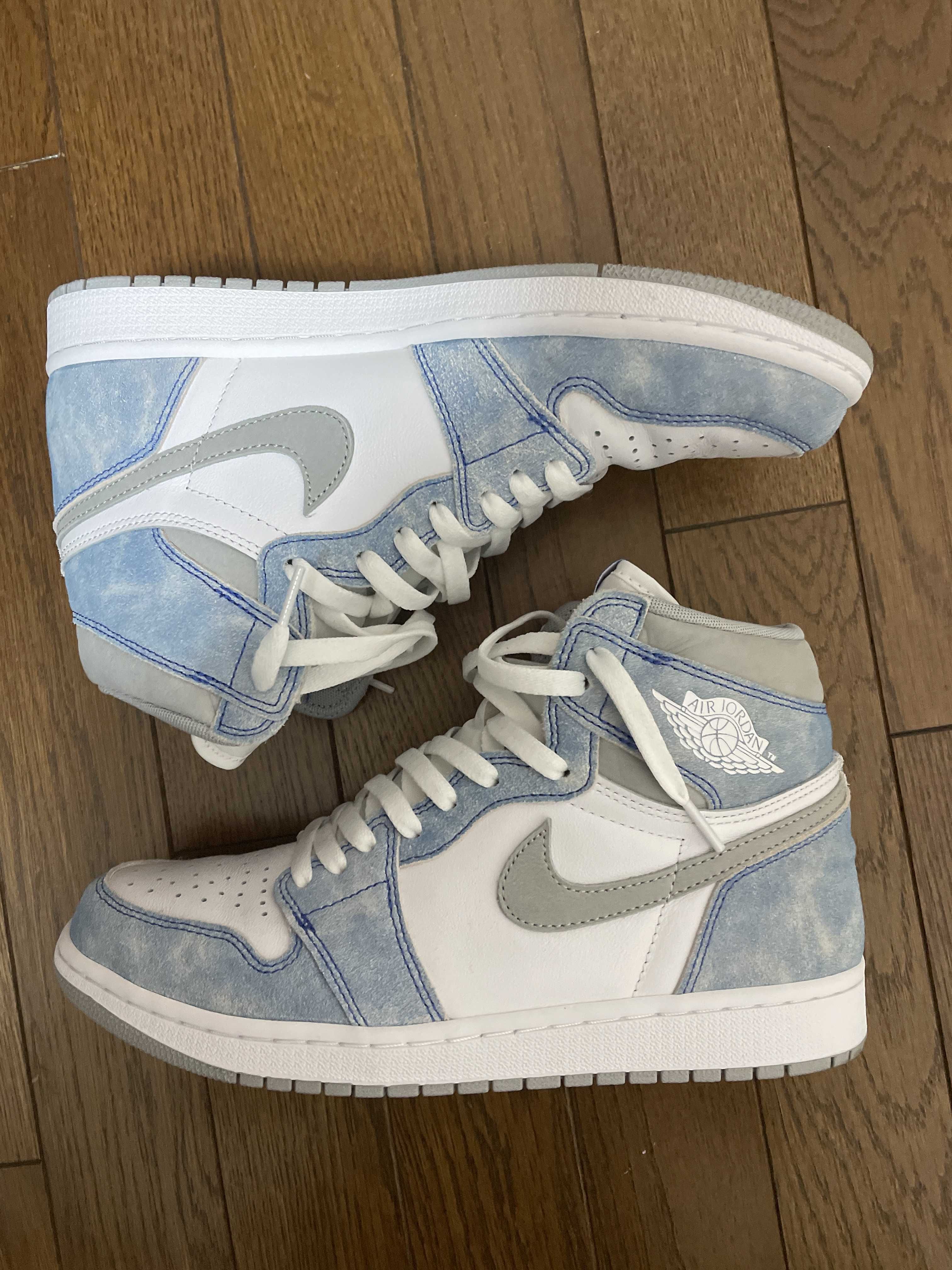 Nike Air Jordan 1 High OG "Hyper Royal"