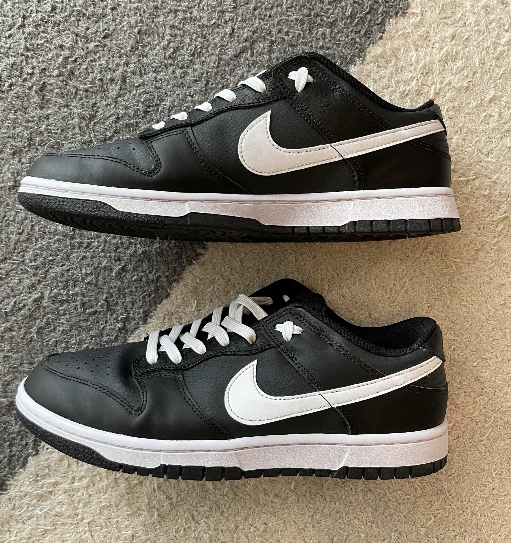 Nike Dunk Low "Black Panda"
