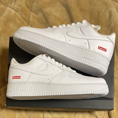 Supreme × Nike Air Force 1 Low "White"
