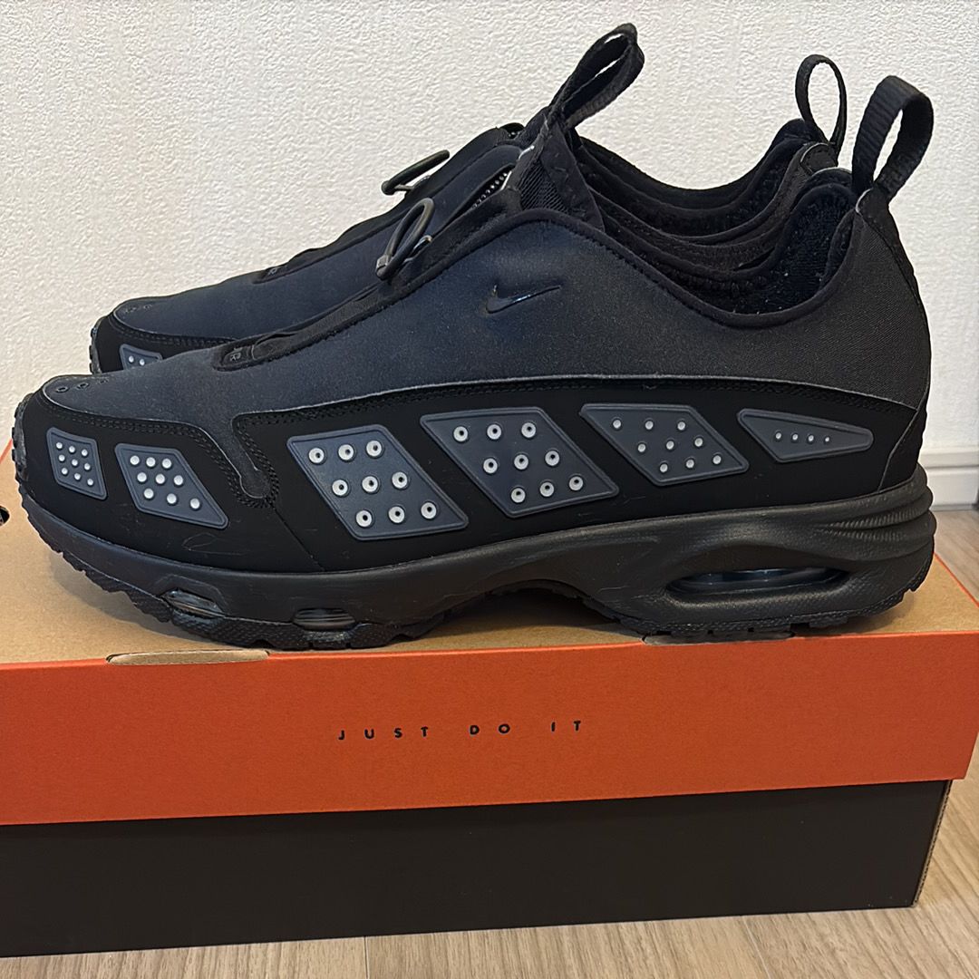 Nike Women's Air Max SNDR "Black and Silver"