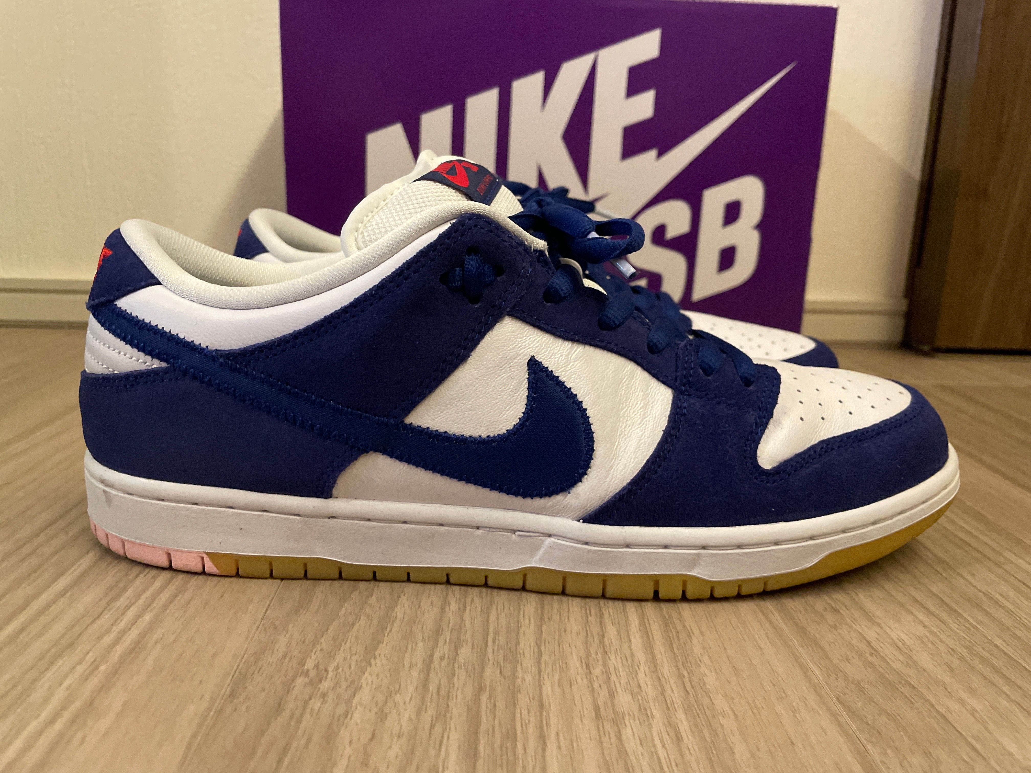 Nike SB Dunk Low "Los Angeles Dodgers/Deep Royal Blue"